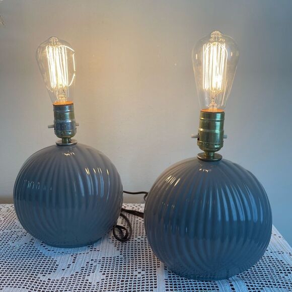Vintage ceramic seashell textured gray table lamps | Lamp no.1 of the 2 lamps - Picture 13 of 13